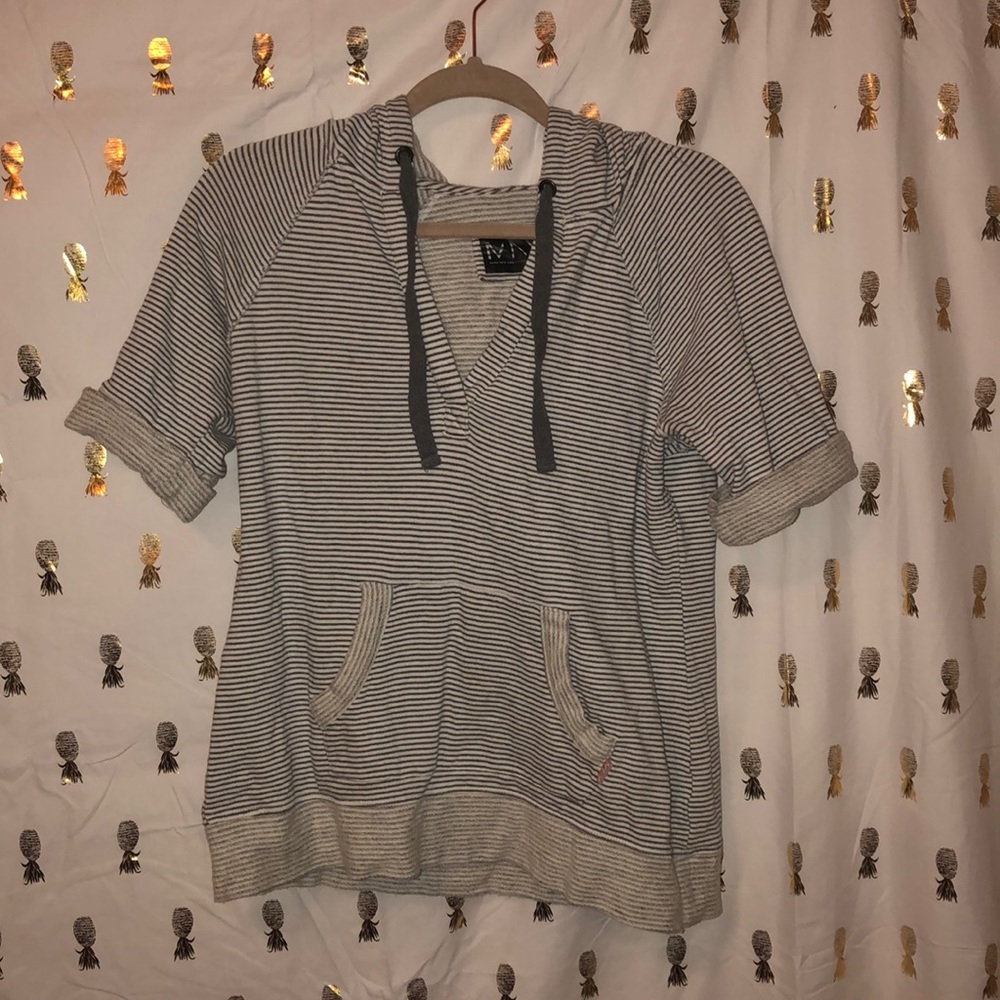 Hoodie shirt